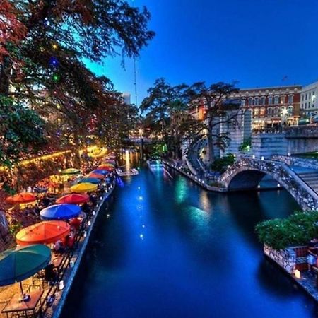 Cozy Downtown Guest House 2Br/1Ba Sleeps 8 San Antonio Exterior foto