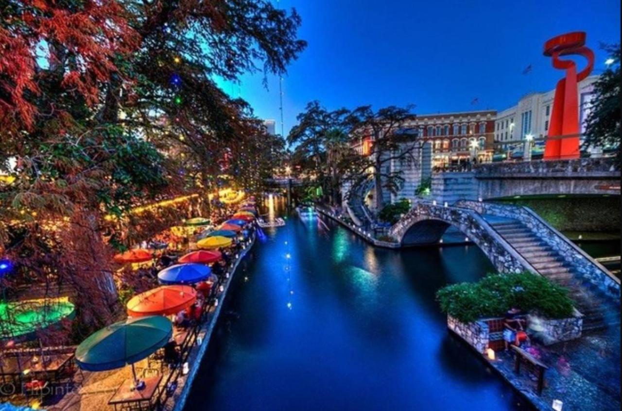 Cozy Downtown Guest House 2Br/1Ba Sleeps 8 San Antonio Exterior foto