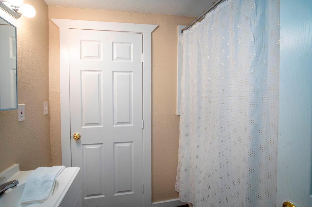 Cozy Downtown Guest House 2Br/1Ba Sleeps 8 San Antonio Exterior foto