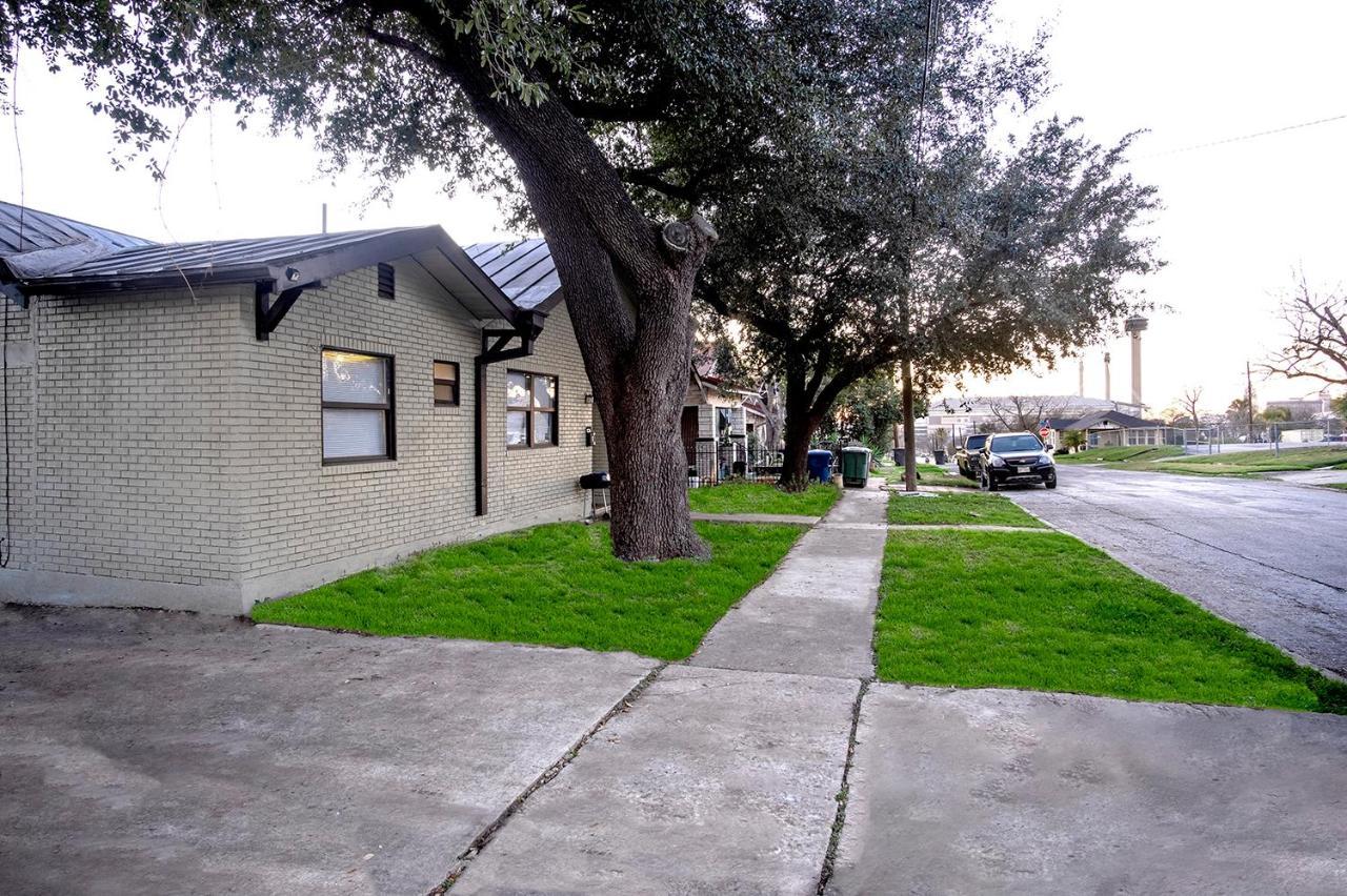 Cozy Downtown Guest House 2Br/1Ba Sleeps 8 San Antonio Exterior foto